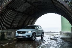 2018 Volvo XC40 T4 Momentum